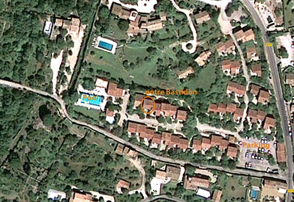 Cypres Du Paradis A Gordes Luaran gambar