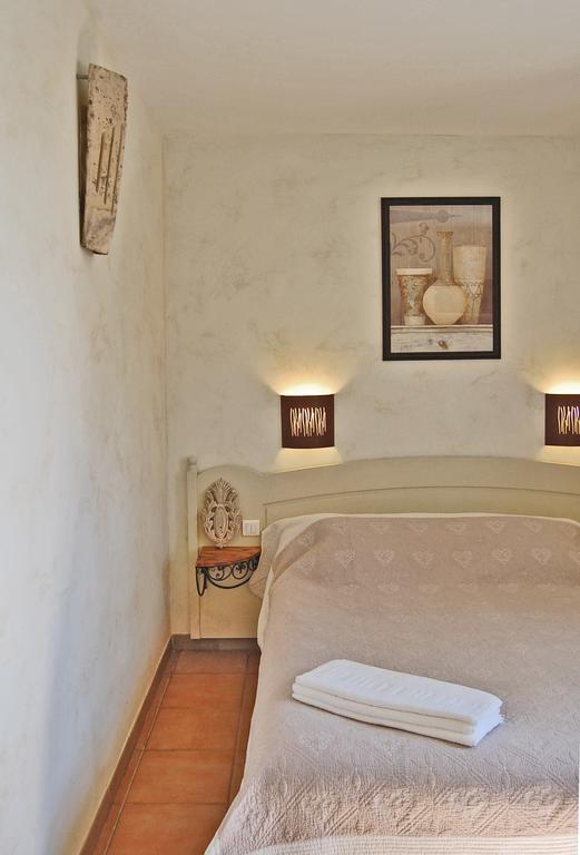 Cypres Du Paradis A Gordes Luaran gambar